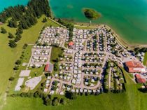 Camping Brunnen am Forggensee aus der Vogelperspektive. • © Camping Brunnen