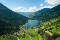 Feld am See von oben, mit dem Brennsee. • © Kärnten Werbung, Franz Gerdl