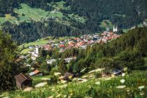 Schöne Aussicht auf Fließ. • © TVB Tirol West, Roman Huber