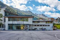 Das Gebäude des Sport- und Kulturzentrums in Galtür. • © TVB Paznaun - Ischgl