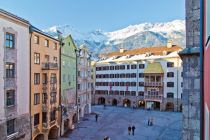 Das Goldene Dachl ist sicherlich eine der am häufigsten genannten Sehenswürdigkeiten in Innsbruck. • © Innsbruck Tourismus / Christof Lackner