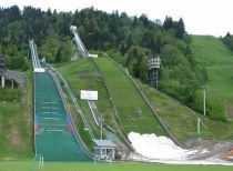 Die Große Olympiaschanze mit dem Anlaufturm von 1950 bis 2007 • © skiwelt.de / christian schön