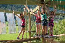 Viel Spaß über dem Boden erwartet Dich im Alpsee Skytrail in Immenstadt. • © Tourist Info Immenstadt