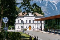 Das Kaiserjägermuseum am Bergisel in Innsbruck, rechts der Neubau, in dem das Tirol Panorama untergebracht ist.  • © skiwelt.de / christian schön