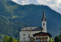 Kirche in Kaprun • © skiwelt.de / christian schön