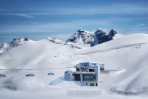 Visualisierung der Talstation der neuen 6er Sesselbahn Madlochbahn. • © 3D.Manufaktur / Bergbahnen Zürs / Skiarlberg
