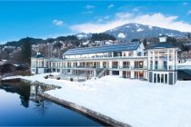 Das 1. Kärntner Badehaus am Millstätter See im Winter. • © Badehaus Millstatt