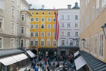 Mozarts Geburtshaus in der Getreidegasse in Salzburg • © Tourismus Salzburg