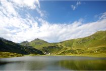 Der Hundsfeldsee in Obertauern. • © Tourismusverband Obertauern