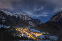 Blick auf das winterliche Oetz. • © Ötztal Tourismus, Martin Klotz