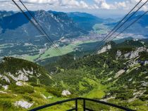 Blick vom Osterfelder Kopf über das Werdenfelser Land • © skiwelt.de / christian schön