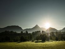 Eine unvergleichliche Naturlandschaft - Wiesen, Wälder und Gebirge wie der Wilde Kaiser prägen die Landschaft der Region. • © TVB Kufsteinerland