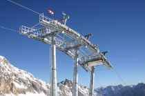 Die Sesselbahn Sonnenkar im Skigebiet Zugspitze in Garmisch-Partenkirchen • © skiwelt.de / christian schön