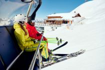 Das Panoramarestaurant Diedamskopf im Hintergrund. • © Alex Kaiser, Diedamskopf Alpin Tourismus GmbH & Co. KG