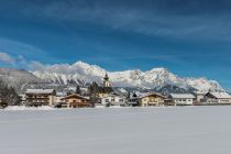 Blick auf das winterliche Söll. • © TVB Wilder Kaiser, Daniel Reiter/Peter von Felbert