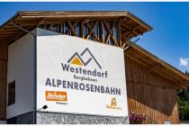 Die Alpenrosenbahn in Westendorf fährt in zwei Sektionen.  • © skiwelt.de - Silke Schön