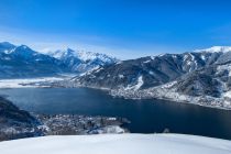 Winter am Zeller See mit seinen Hauptorten Zell am See und Kaprun.  • © Zell am See-Kaprun Tourismus