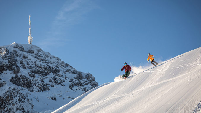 Pistenspaß: Am 8. Dezember beginnt im Skigebiet St. Johann in Tirol die Wintersaison. // Foto: Mirja Geh