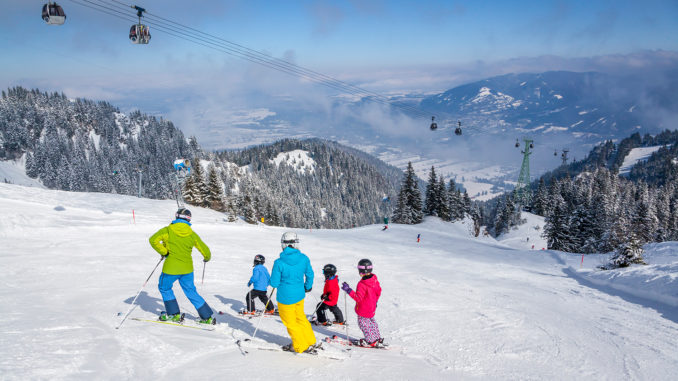 Das Brauneck ist ein Skigebiet für die ganze Familie. // Foto: Tourismus Lenggries, Adrian Greiter