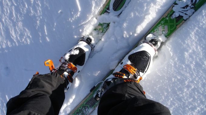 touring-skis-262028_1920 Ausrüstung: Immer top in Schuss. // Foto: pixabay.com
